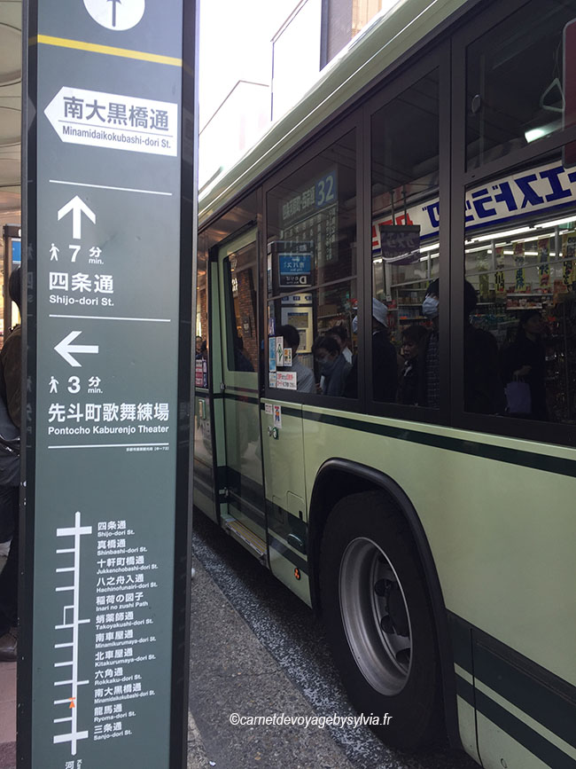 Arrêt de Bus à Kyoto