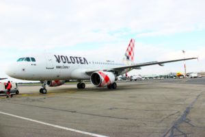 volotea carry on baggage